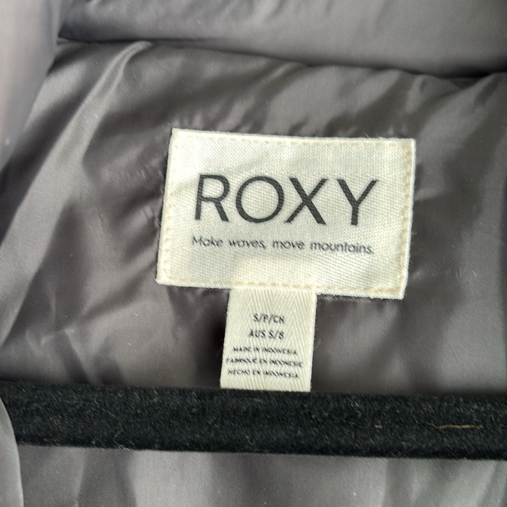 New Without Tags Roxy Puffer Jacket - Picture 2 of 6
